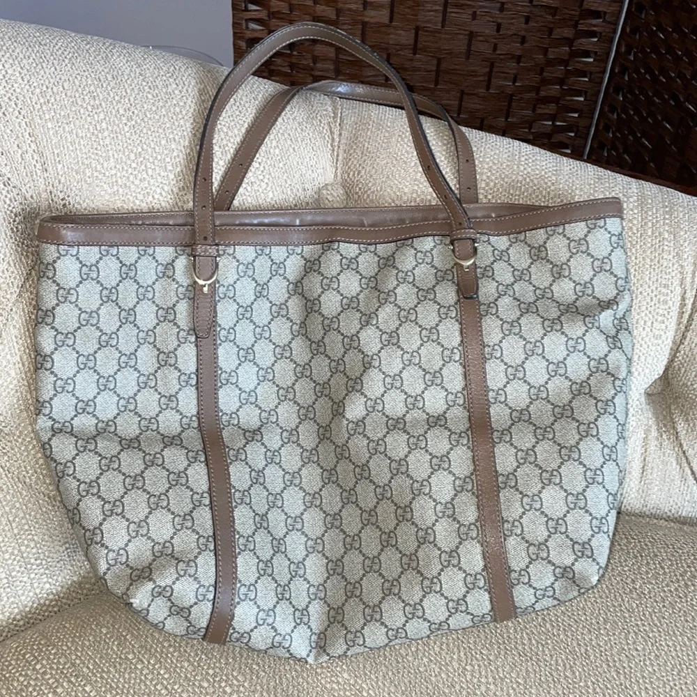 Authentic gucci GG medium totes - Picture 1 of 15